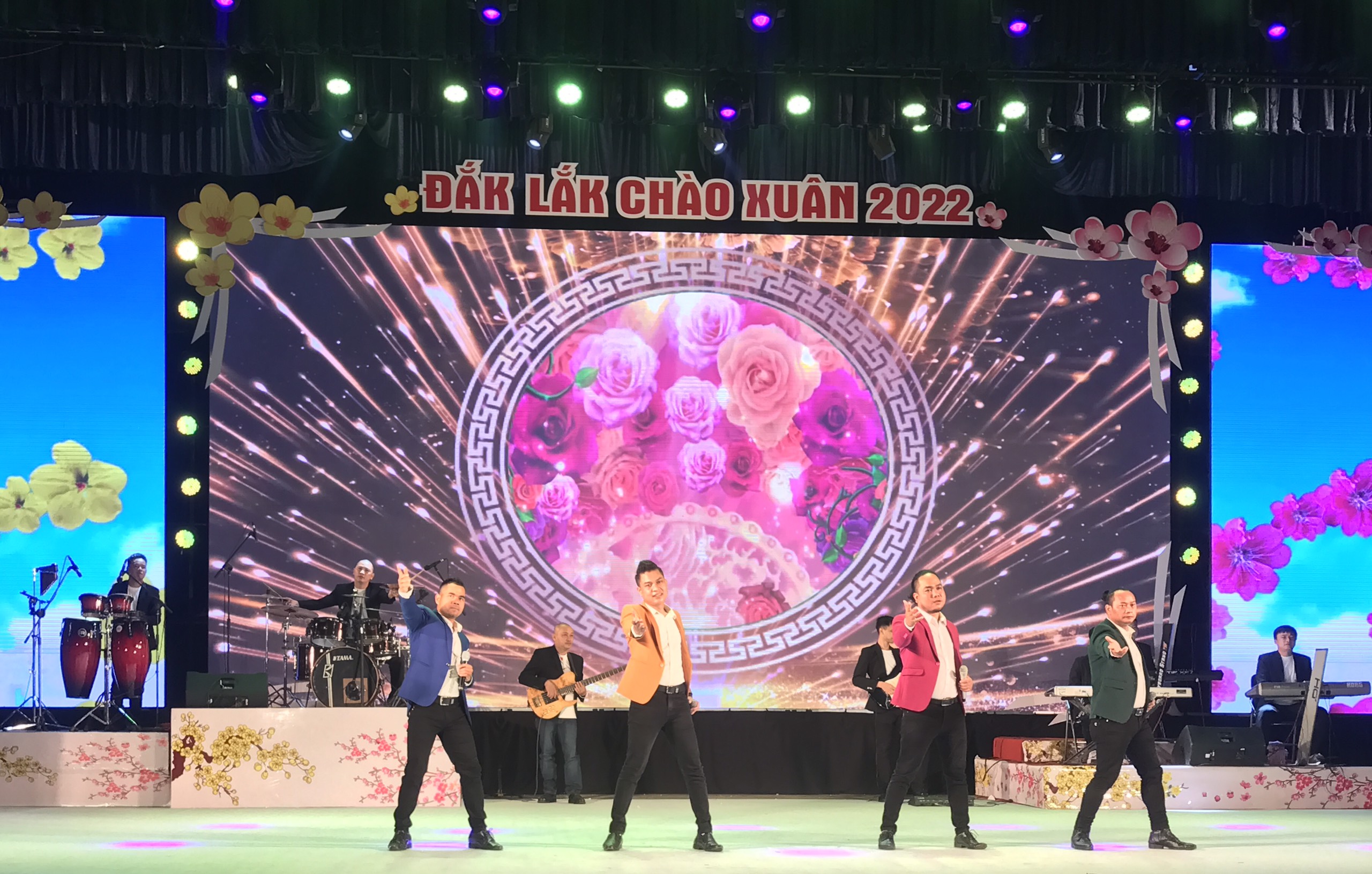 Chương trình nghệ thuật “Đắk Lắk chào Xuân 2022”