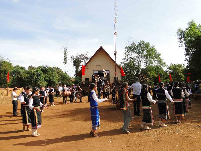 LỄ CÚNG CƠM MỚI CỦA ĐỒNG BÀO SÊ ĐĂNG, HUYỆN CƯ M’GAR