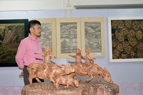 Đắk Lắk có 12 tác phẩm tham gia Triển lãm Mỹ thuật khu vực V, nam miền Trung và Tây Nguyên lần thứ 21 năm 2016