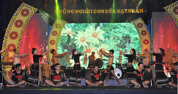 Chương trình nghệ thuật “Những người con của đại ngàn”