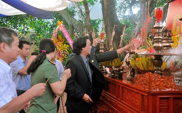 Lễ tưởng niệm các chiến sỹ Nam Tiến hy sinh và đồng bào làng Lạc Giao tử nạn năm Ất Dậu 1945