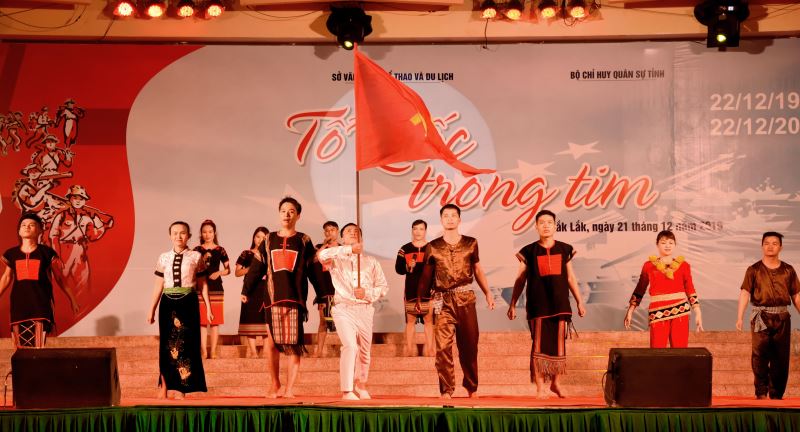 Chương trình nghệ thuật "Tổ quốc trong tim"