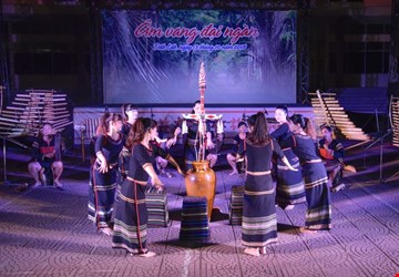 Thưởng thức văn hóa cồng chiêng và trận chung kết King’s Cup 2019 tại Trung tâm Văn hóa tỉnh