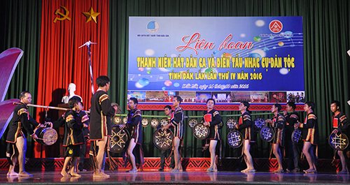 Liên hoan “Thanh niên hát dân ca và diễn tấu nhạc cụ dân tộc” tỉnh Đắk Lắk lần thứ IV – năm 2016