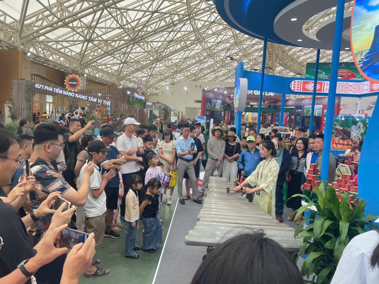 571440192_1418962806907976_2929605474037871387_n