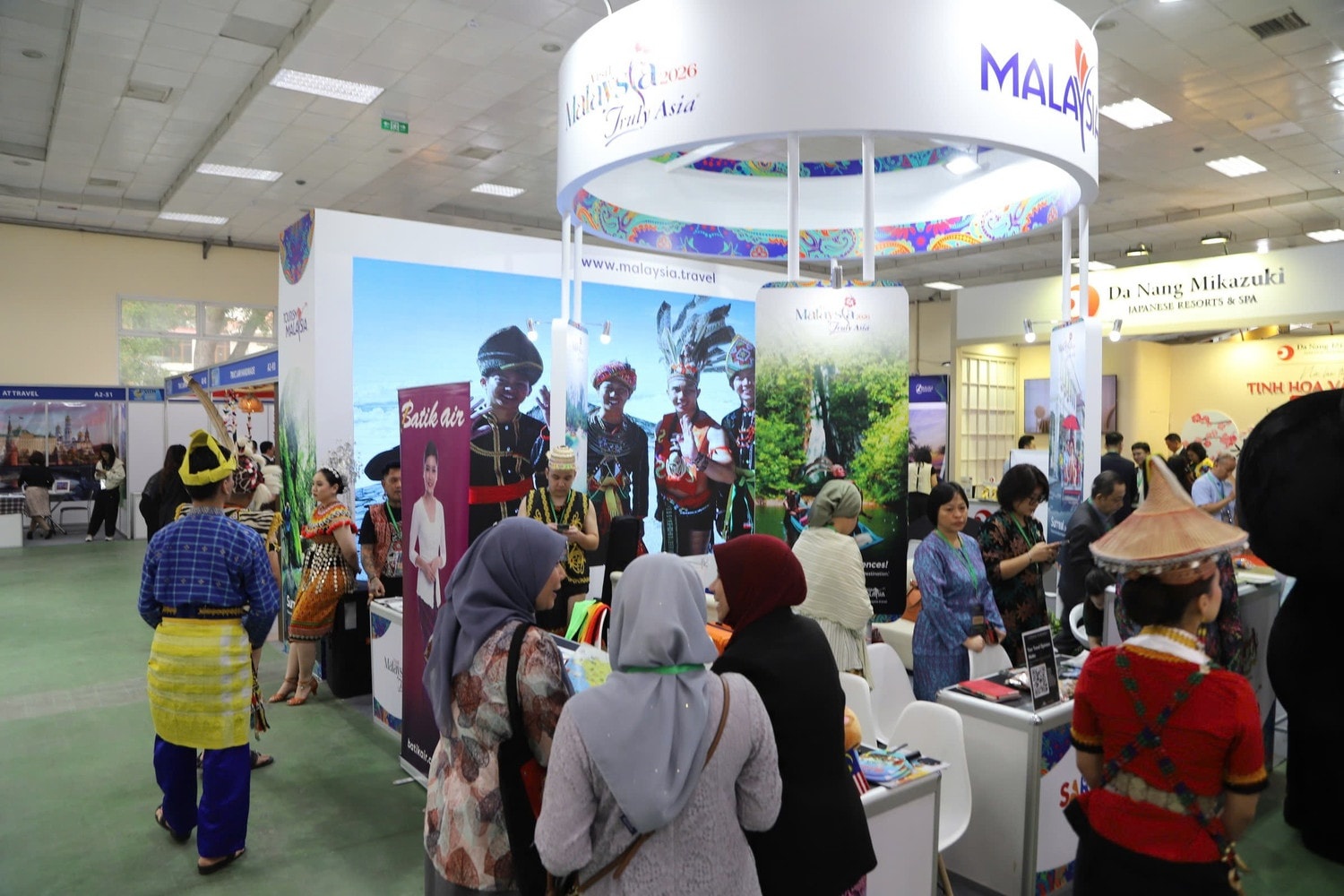 Chuyển mình mạnh mẽ, du lịch Việt vẫn còn nhiều việc phải làm