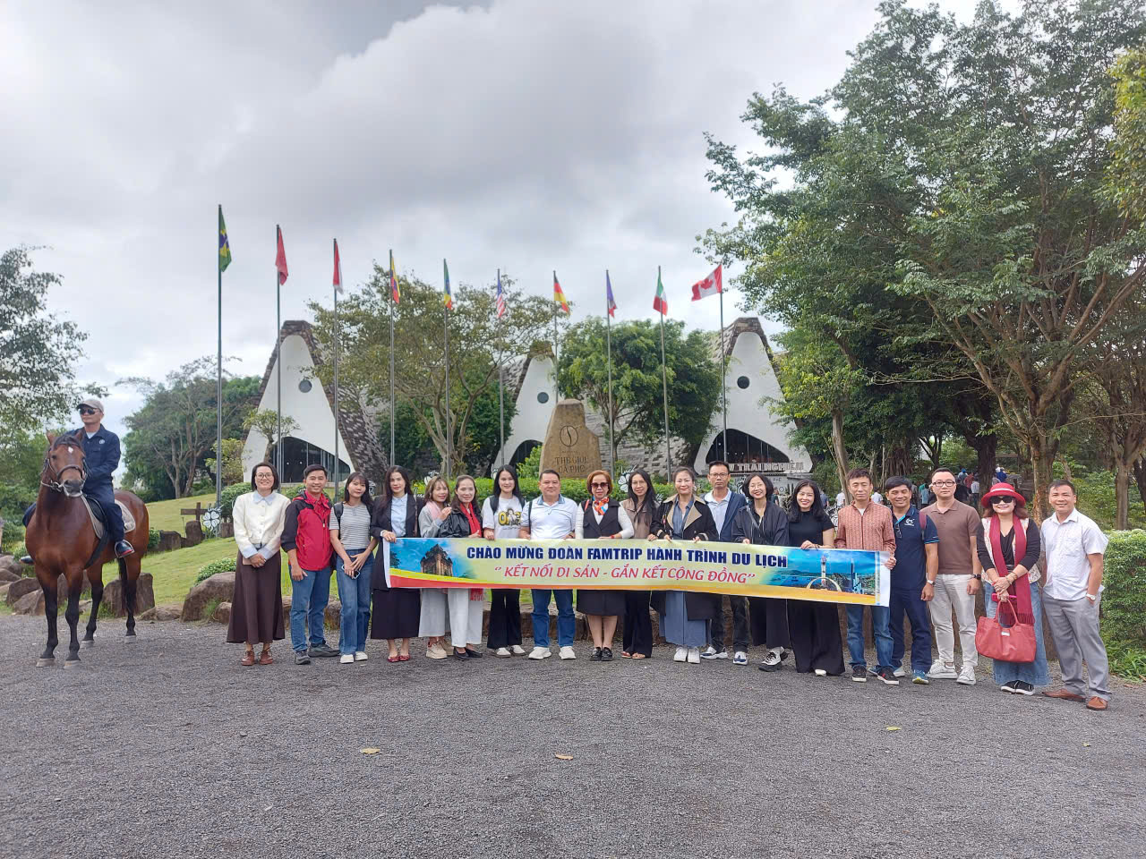 CHƯƠNG TRÌNH FAMTRIP: Hành trình du lịch “Kết nối Di sản – Gắn kết cộng đồng”